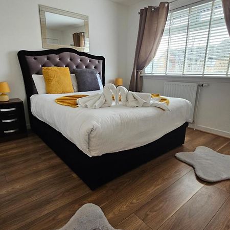 Silverburn New House With Free Parking And Nice Garden Glasgow Dış mekan fotoğraf
