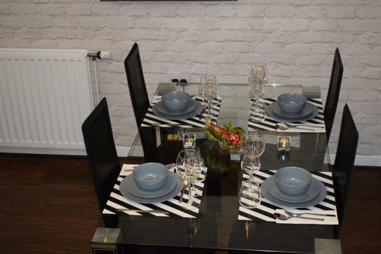 Silverburn New House With Free Parking And Nice Garden Glasgow Dış mekan fotoğraf